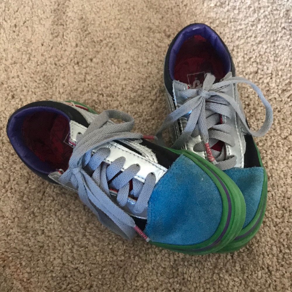 Marvel Vans!!